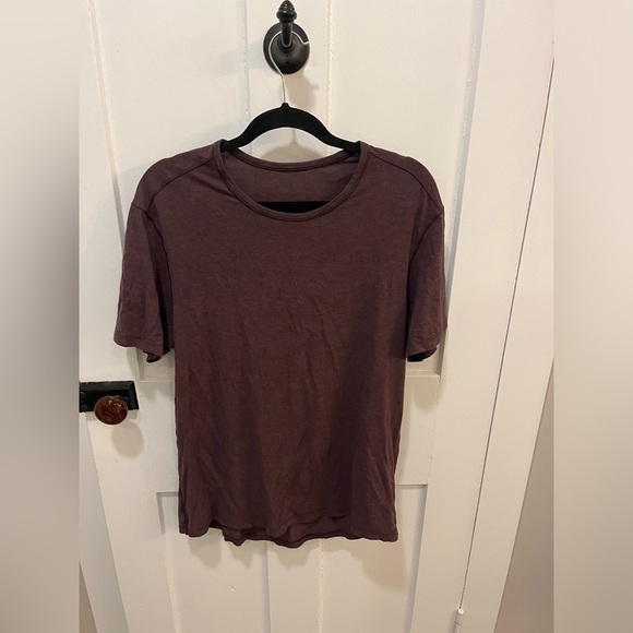 Men’s Lululemon Maroon Basic Tee Size M - L - Picture 1 of 5